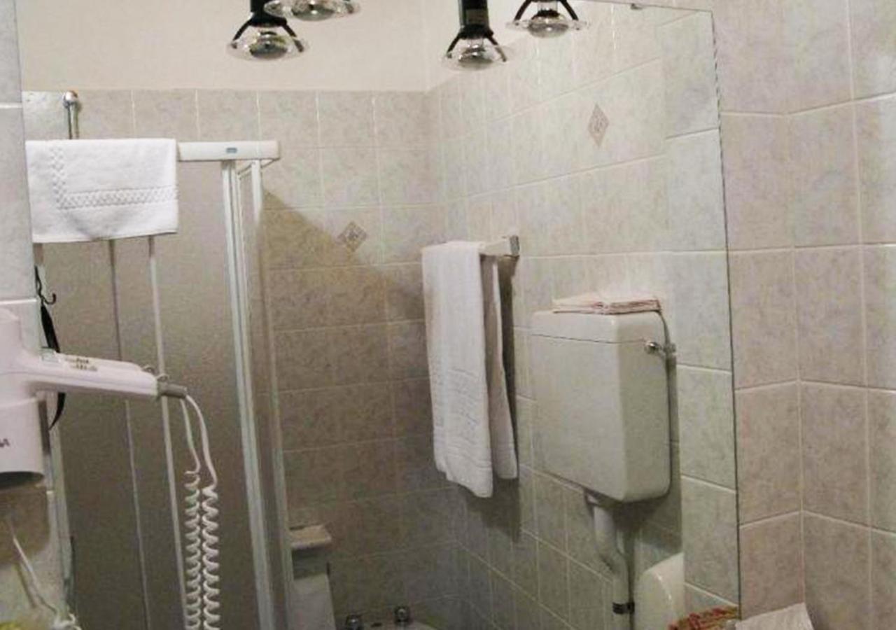 Hotel Bucaneve Pré-Saint-Didier Cameră foto