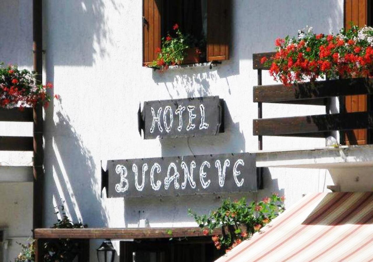 Hotel Bucaneve Pré-Saint-Didier Exterior foto